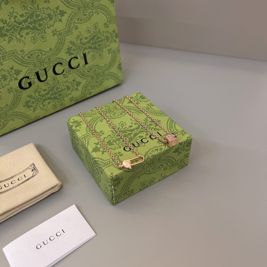 Gucci Cube Rose Gold Necklace