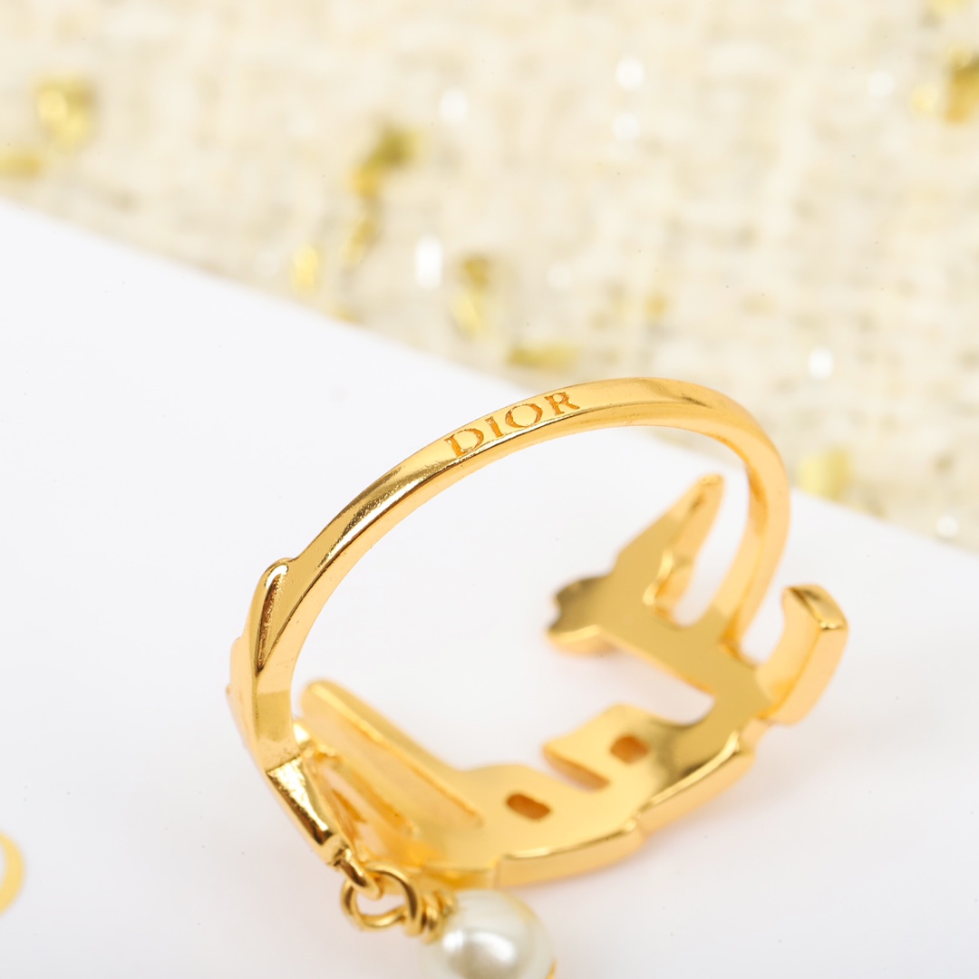Dior Alphabet Pearl Ring