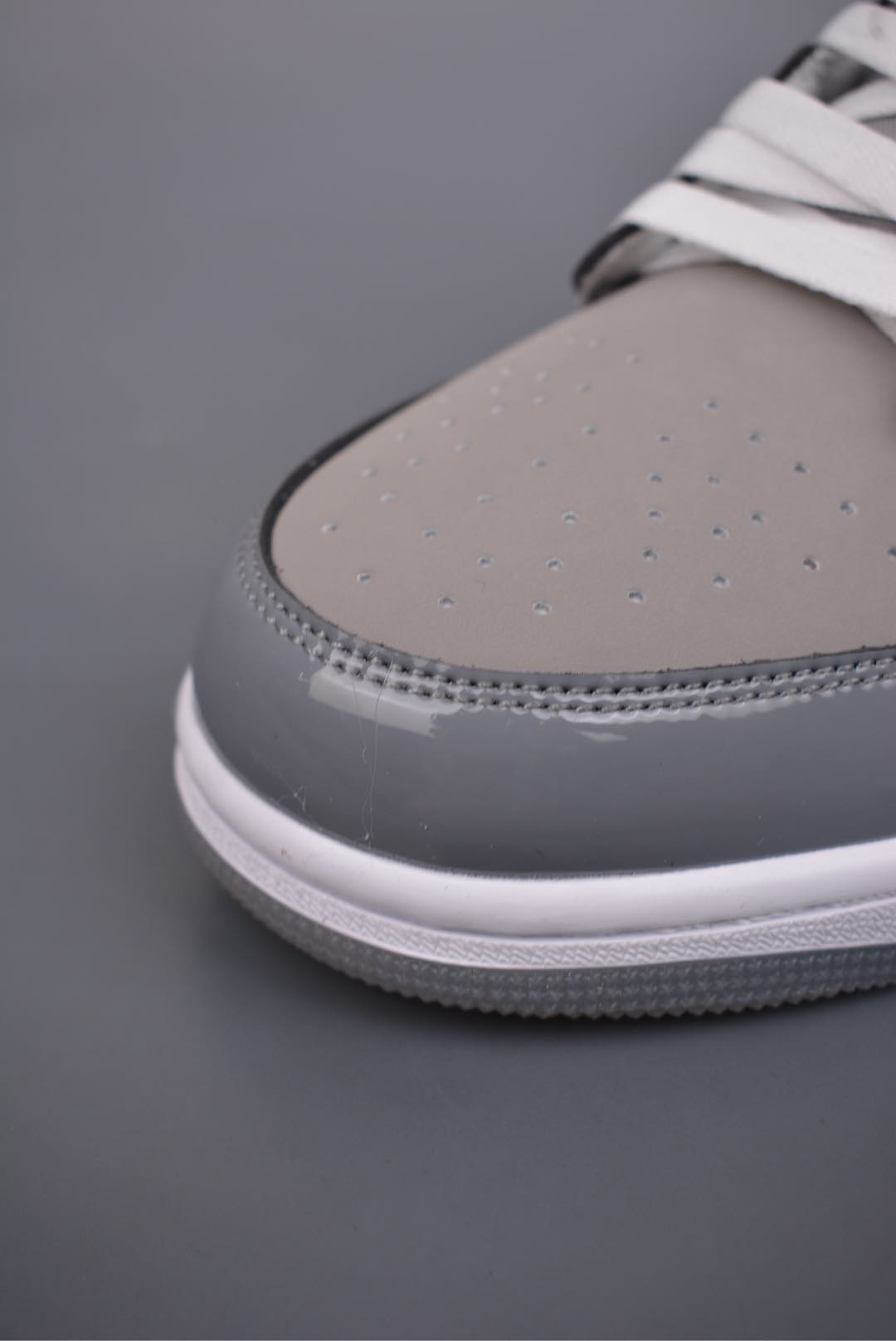 Air Jordan 1 Low Cool Grey Toe HF3148-011