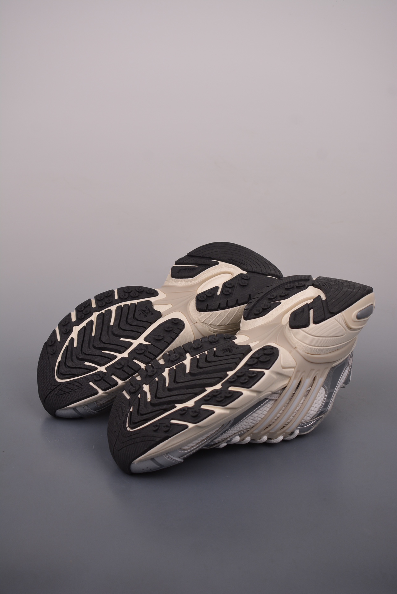 Adidas Adistar XLG Silver Gray White  IH3882