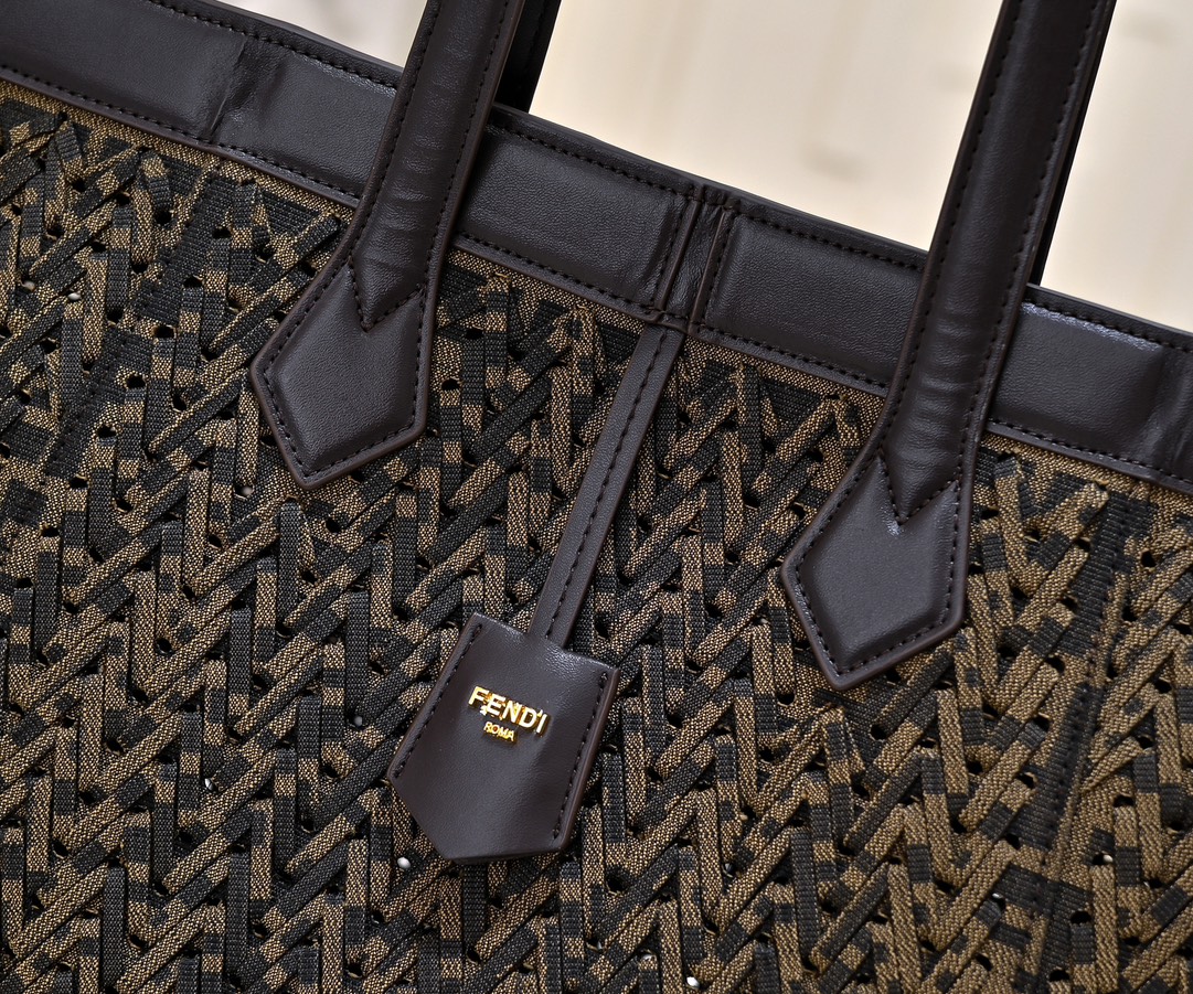FENDI Origami Classic Monogram Folding Bag 6654