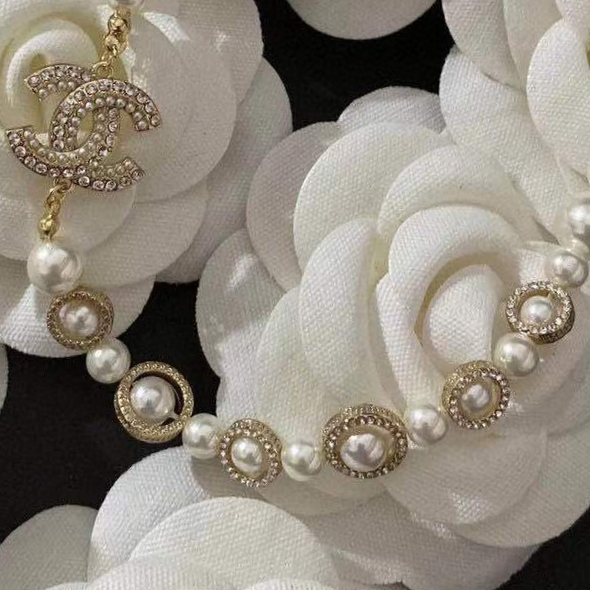 Chanel full diamond pearl bow