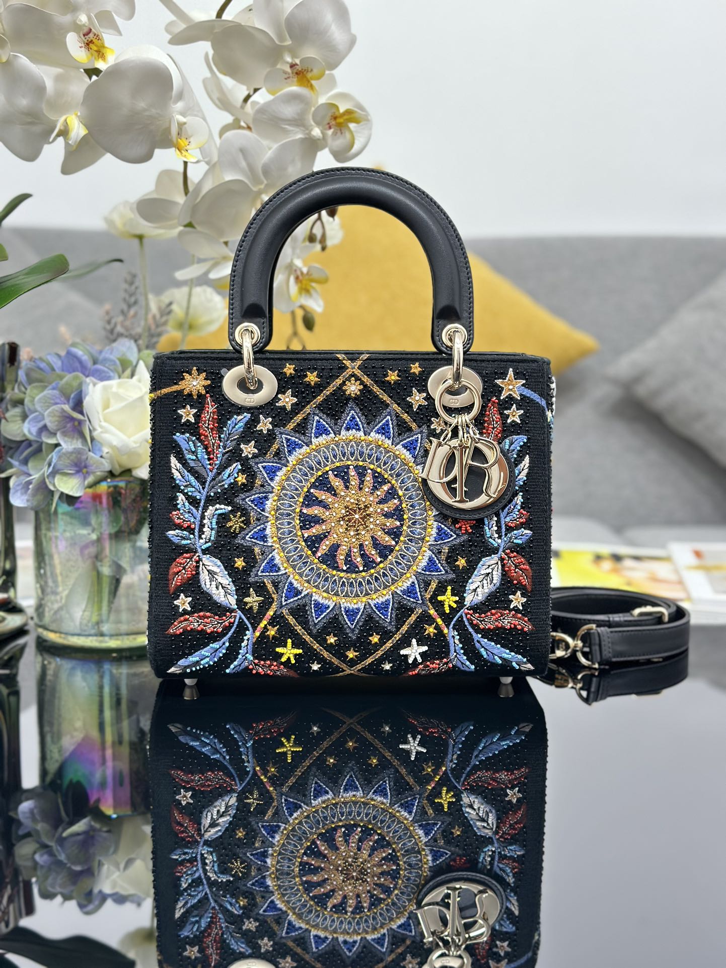 Dior Lady Dior five-grid embroidered star and moon beads Lady Dior bag M0565