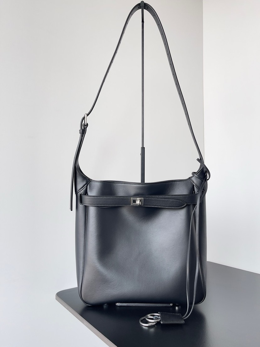 Balenciaga 2024 Winter Series Bel Air Hobo