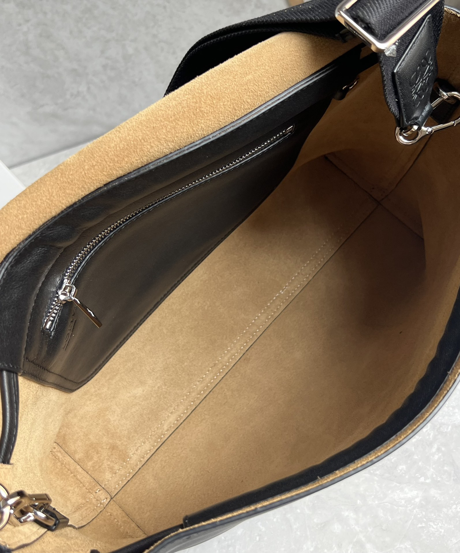 Loewe Flamenco satchel messenger bag 0901