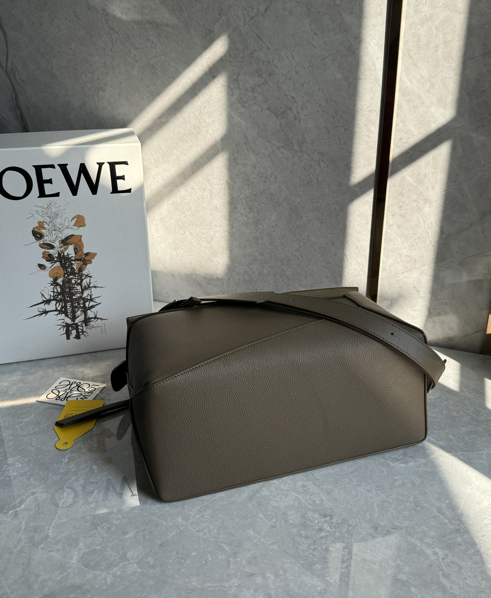 Loewe zzle large bag 0531