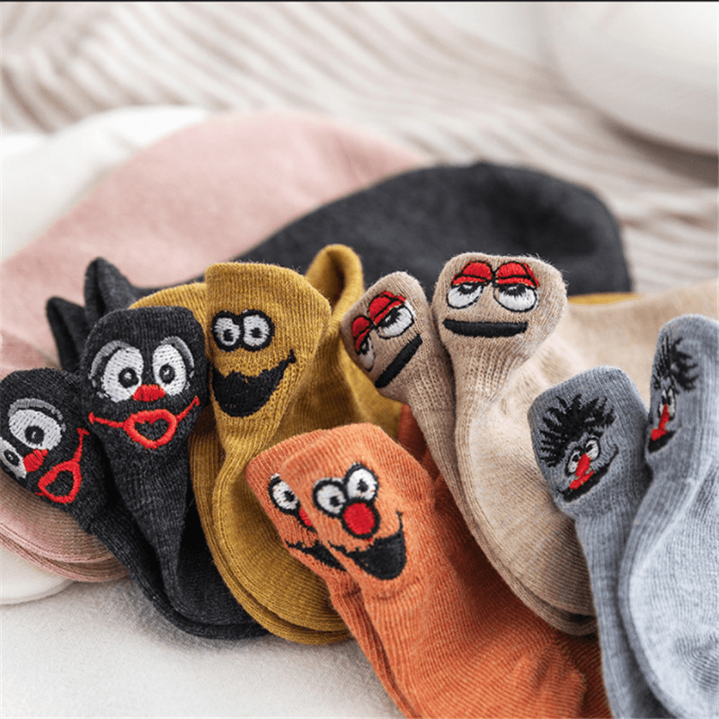 💥Mother's Day Early Sale--Embroidered Cartoon Women Socks--BUY 3 SETS GET 2 SETS FREE & FREE SHIPPING