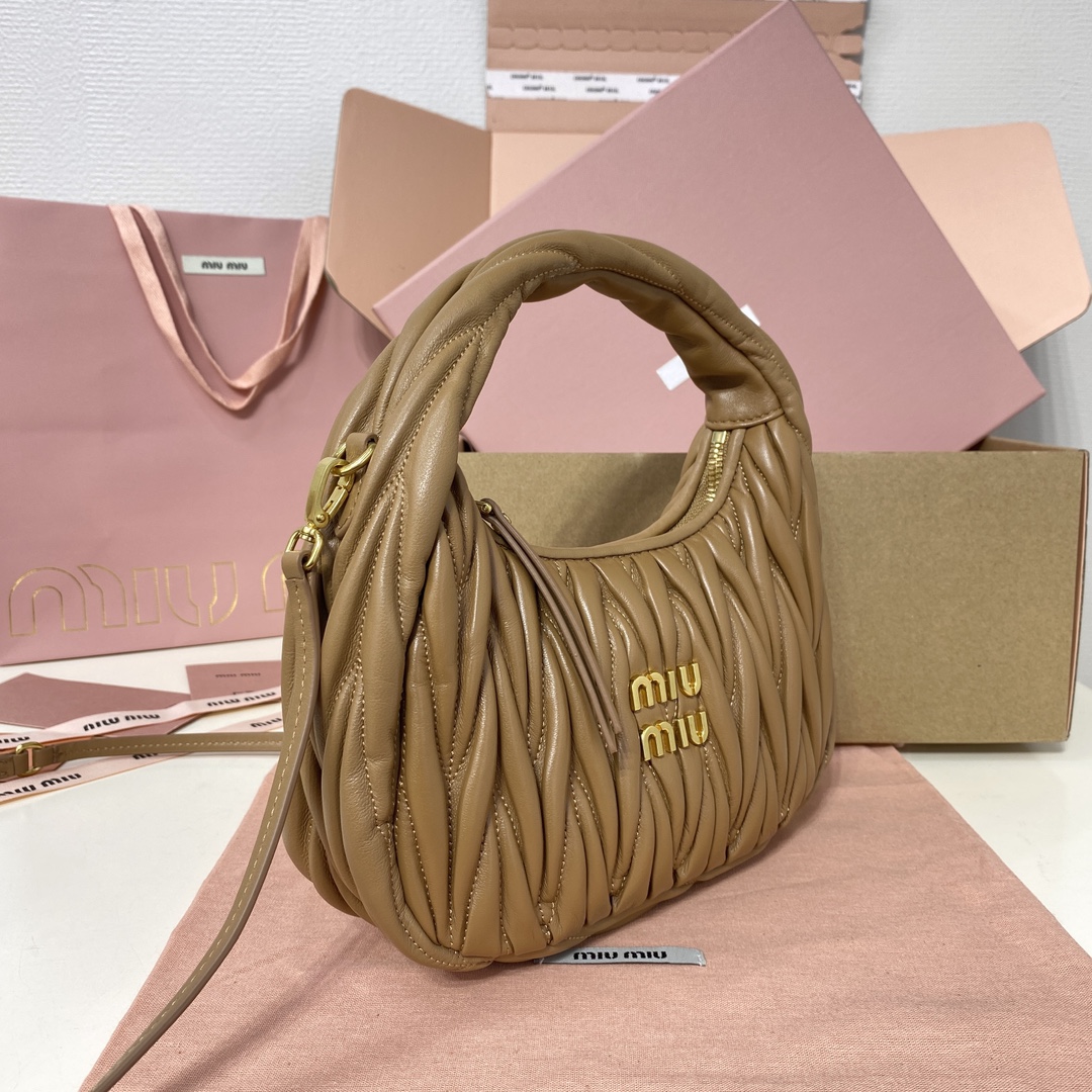 Miu Miu Wander Small Bag 5BC125