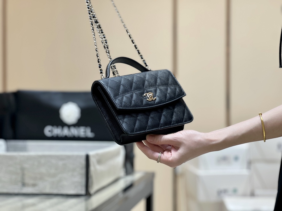 Chanel 25C early spring series mini woc handle double backpack AP4406 00118