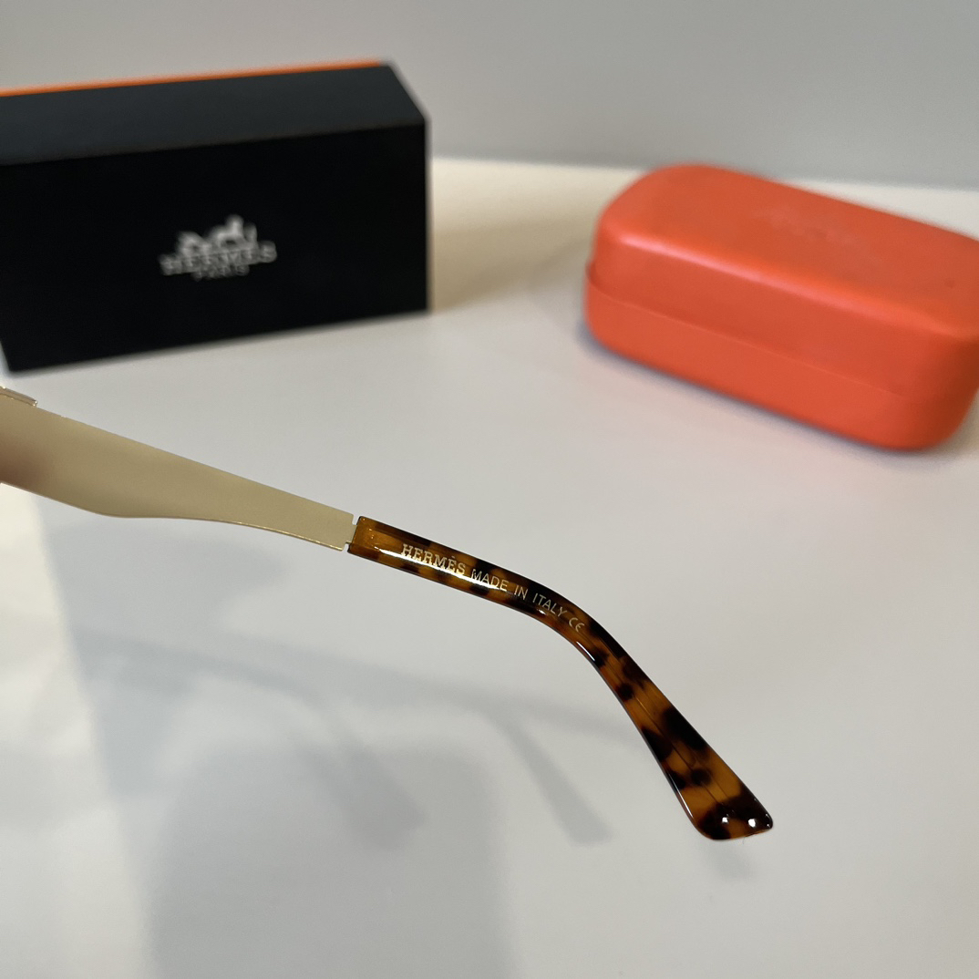Hermes Square Frame Sunglasses