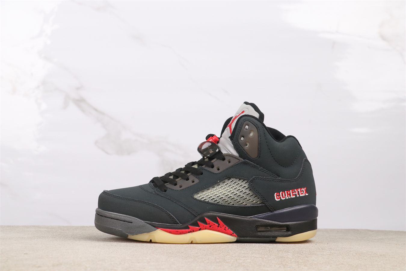 Air Jordan 5 Gore-Tex “Off-Noir” DR0092-001