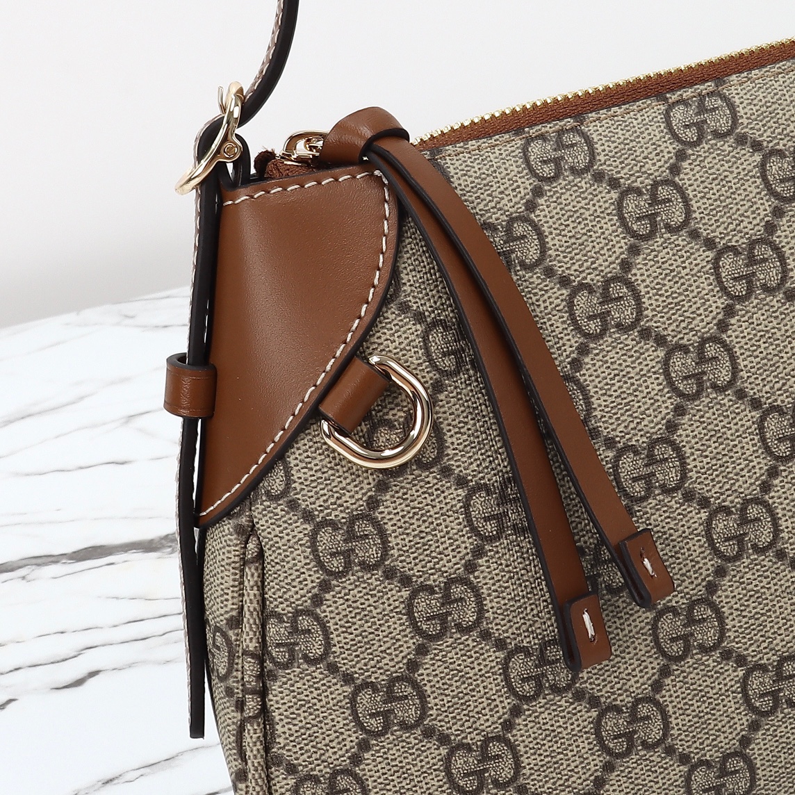 Gucci GG Emblem small shoulder bag 815218 FAEAA 9762