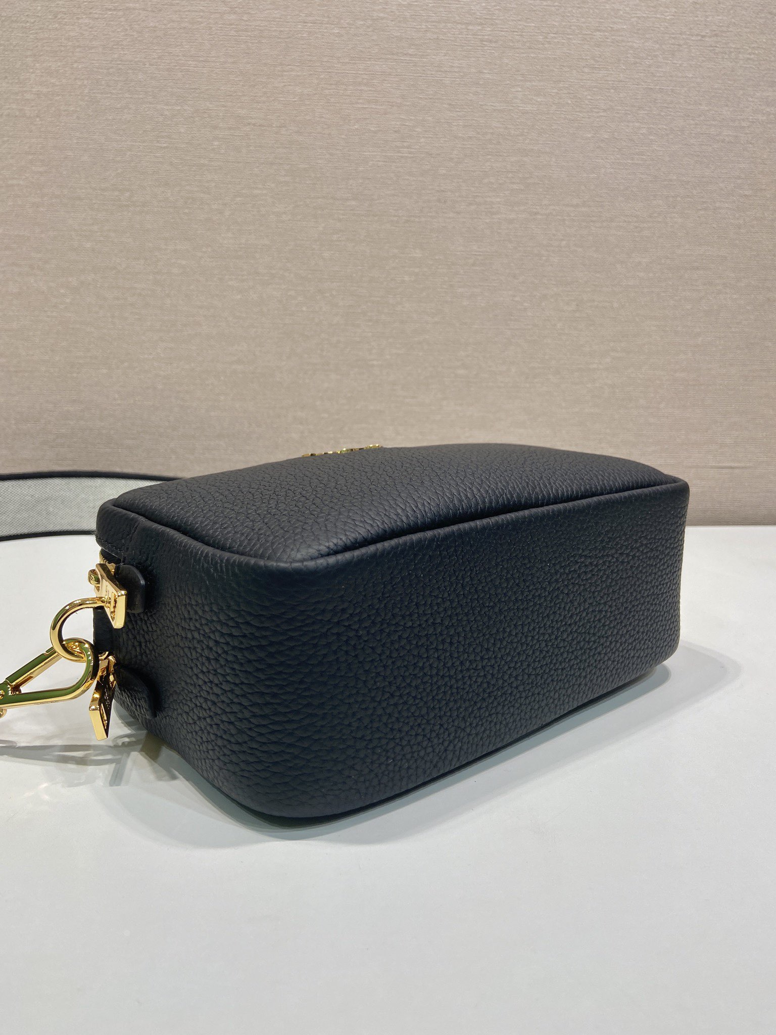 Prada Camera Bag 1BD082