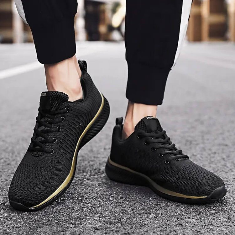 Men's Mesh Lightweight Lace-Up Sneakers