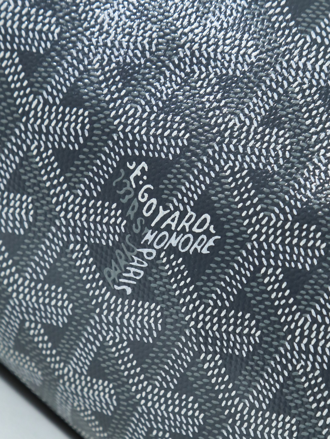 Goyard cosmetic bag 020233