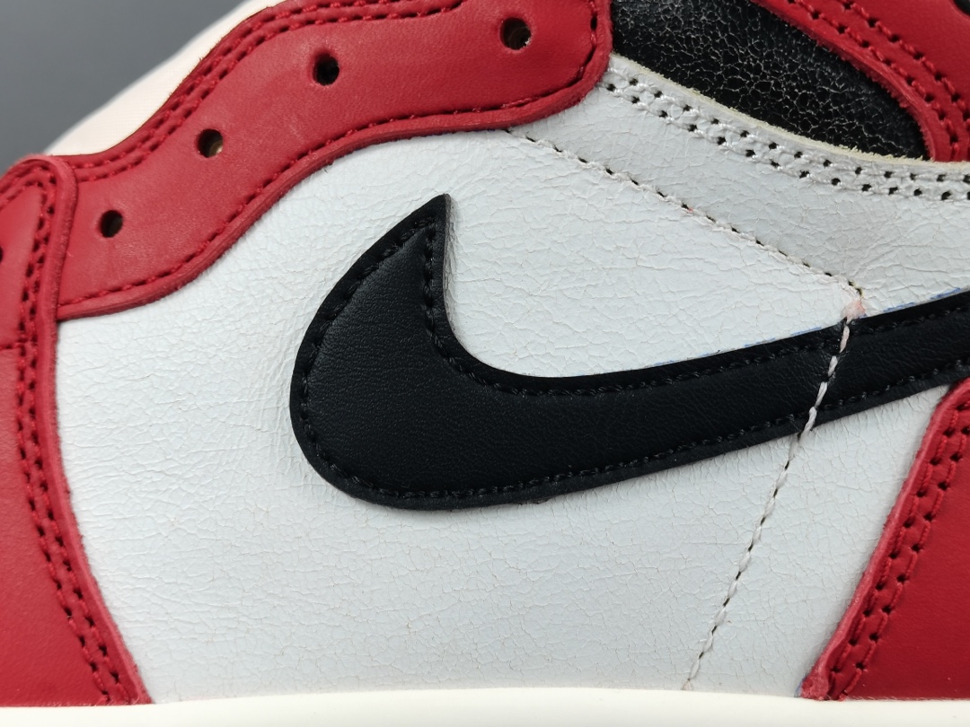 Nike Air Jordan 1 Retro High OGChicago Reimagined DZ5485-612