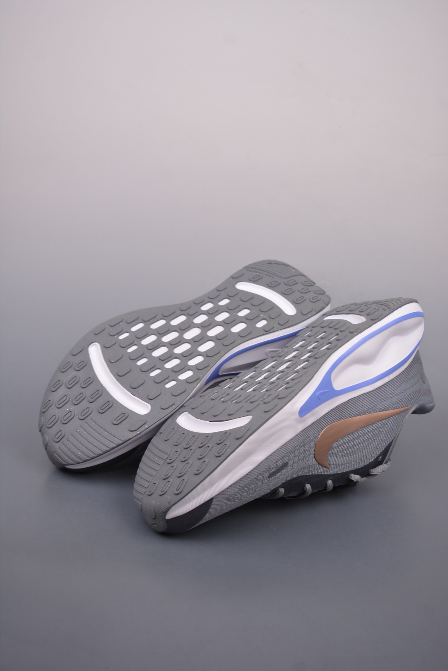 Nike Journey Run Grey Blue Gold Hook FJ7765-004