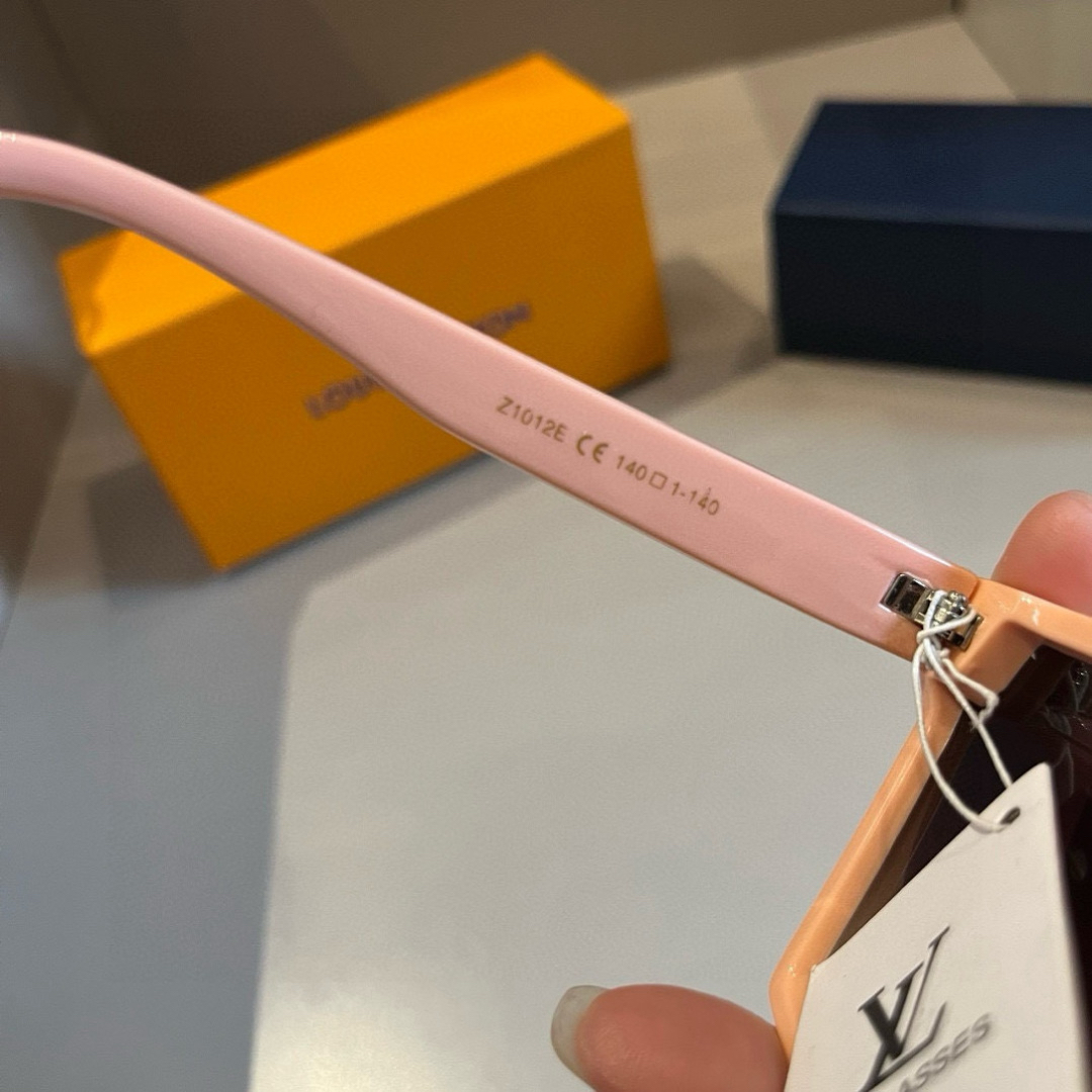Louis Vuitton Square Frame Sunglasses