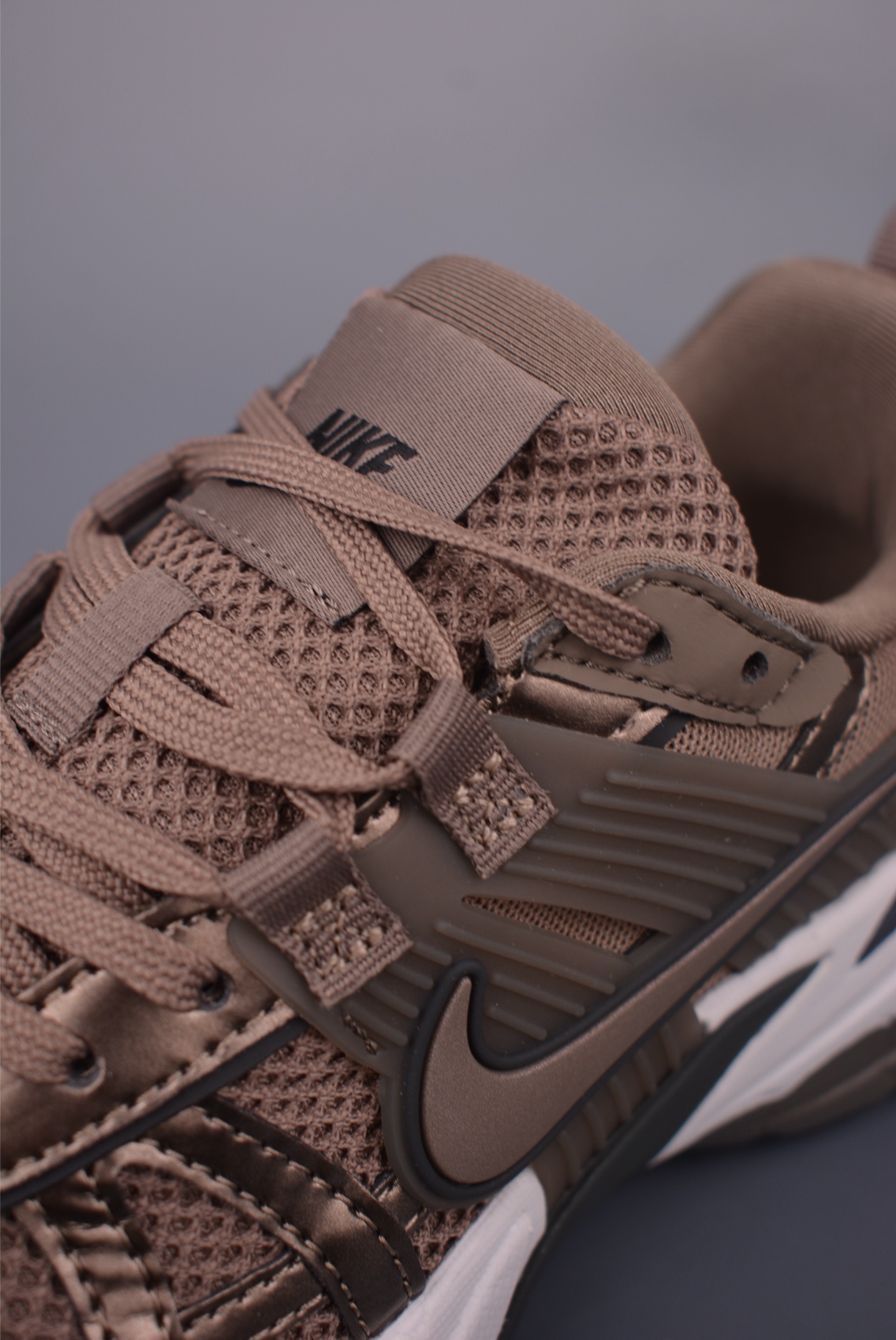 Nike V2K Runtekk 
