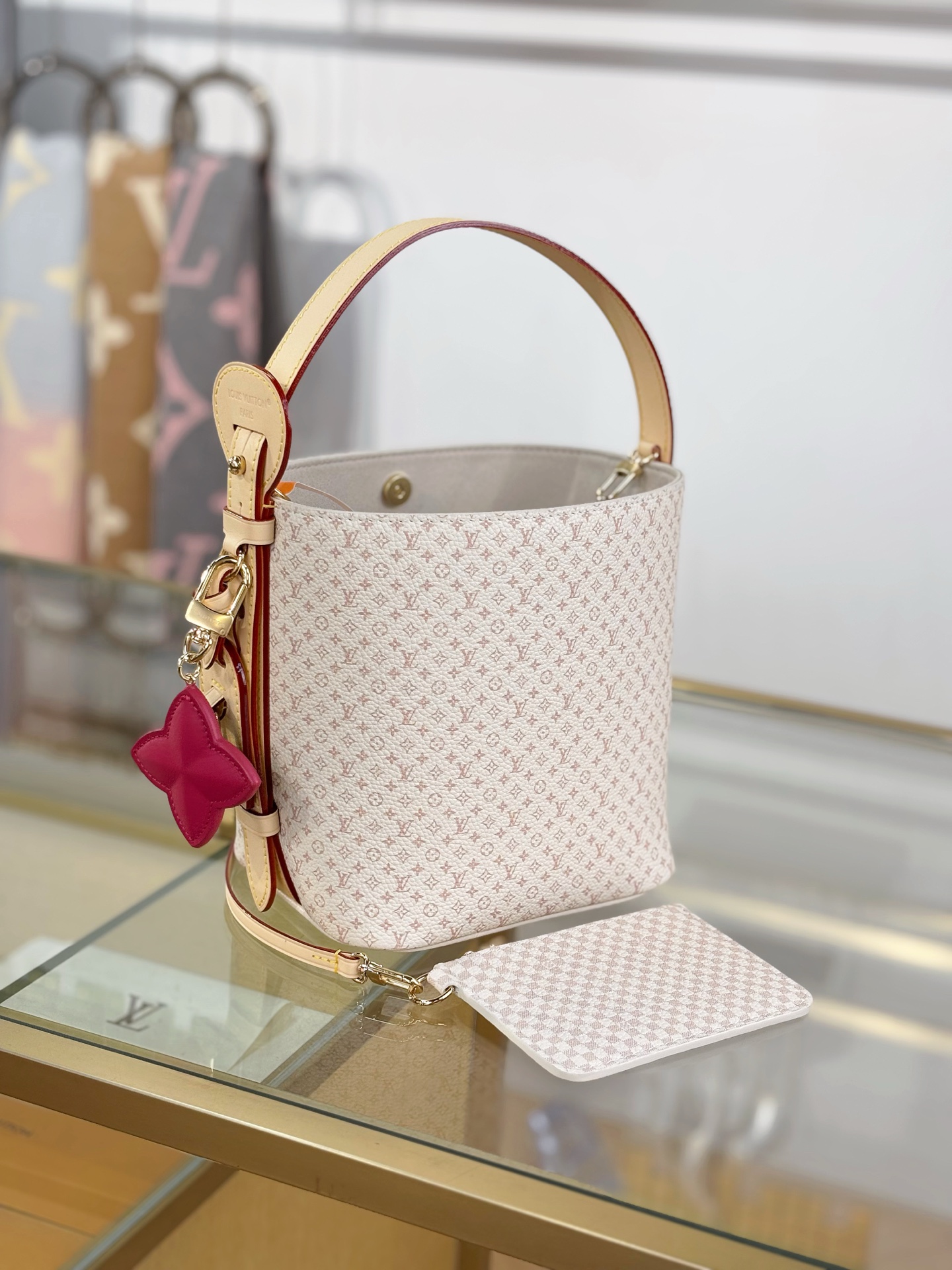Louis Vuitton ALL IN BB Bag M15130