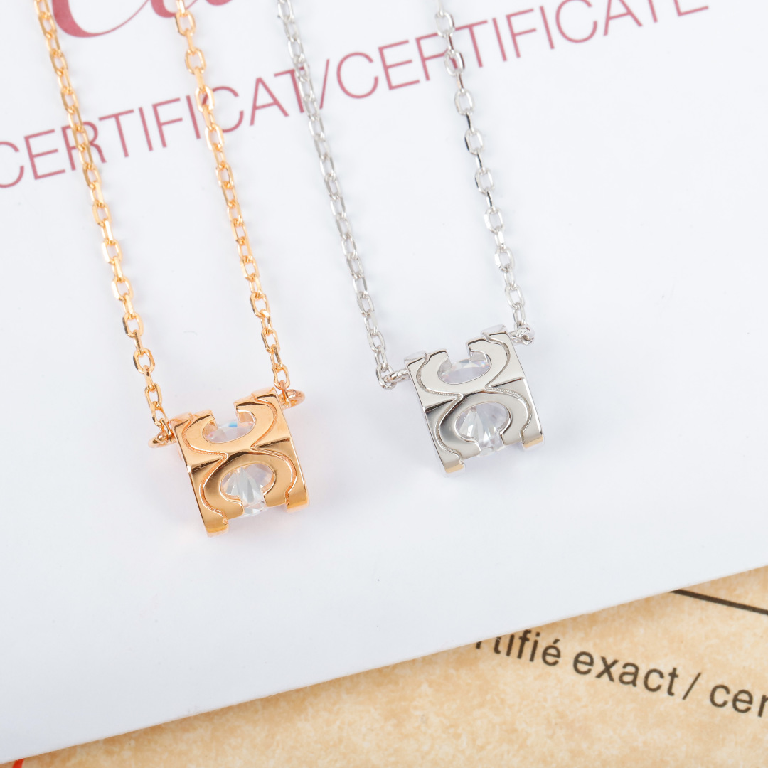 Cartier Classic Horn Clavicle Necklace