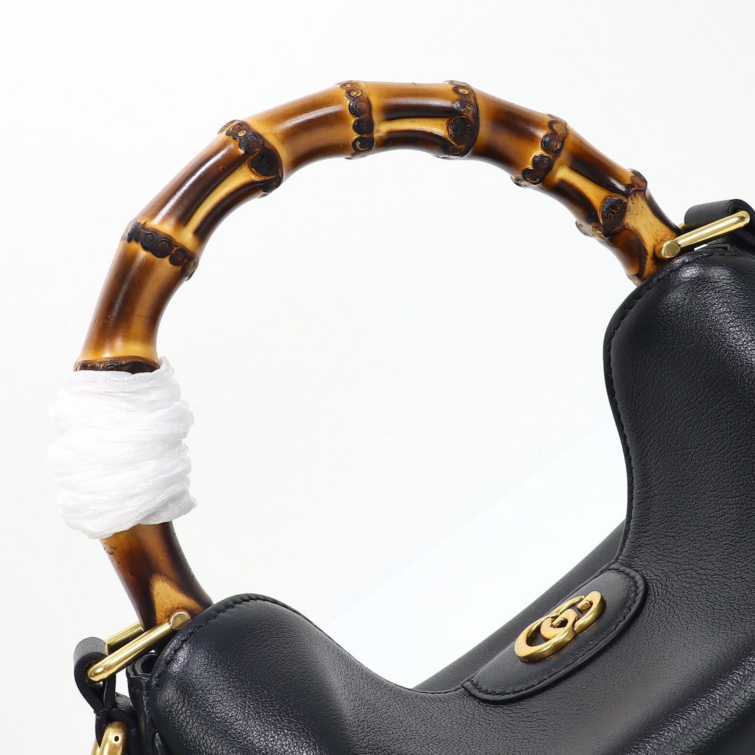 Gucci Diana series bamboo small shoulder bag‎ 746251
