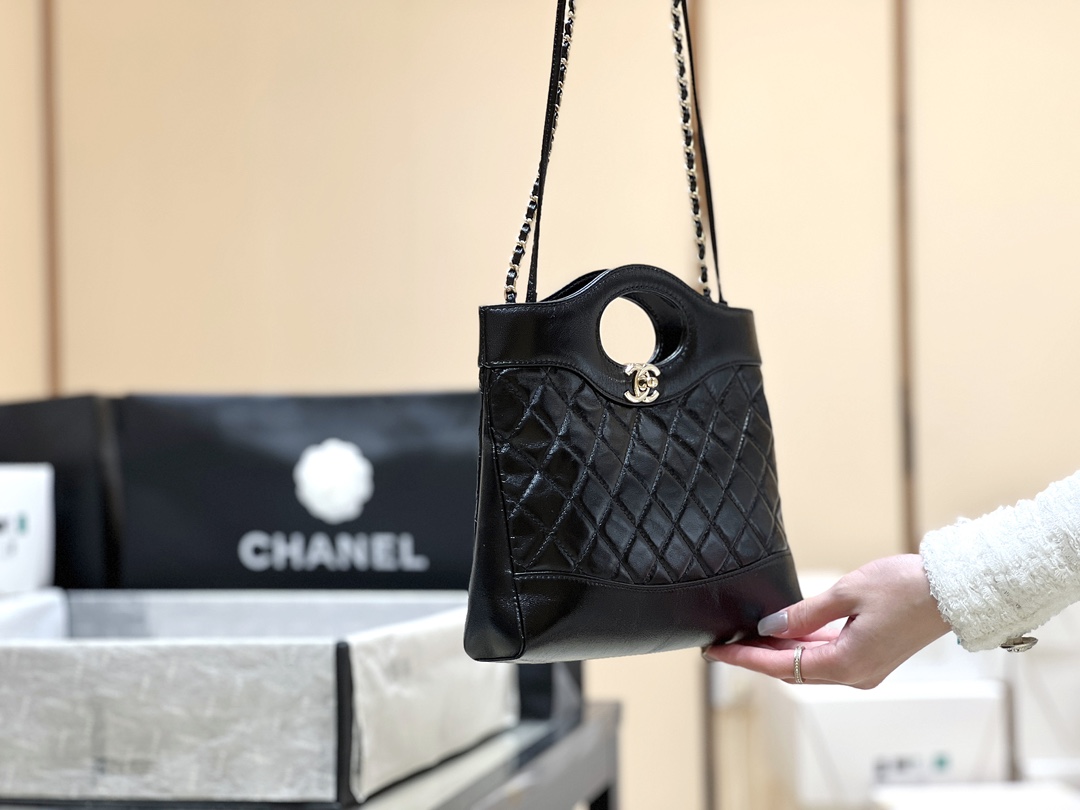 Chanel 24S mini 31bag AS4133 00148