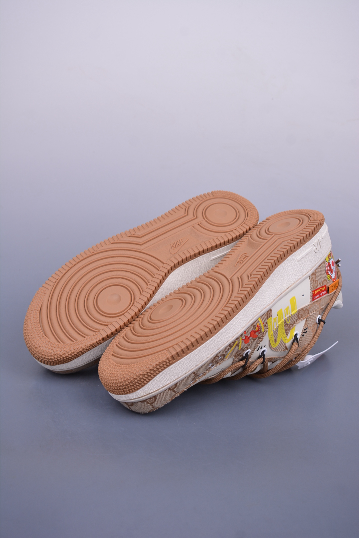 Gucci x McDonald's Hamburger x Nike Air Force 1 07 Low Sneakers McDonald's Color BD0077-111
