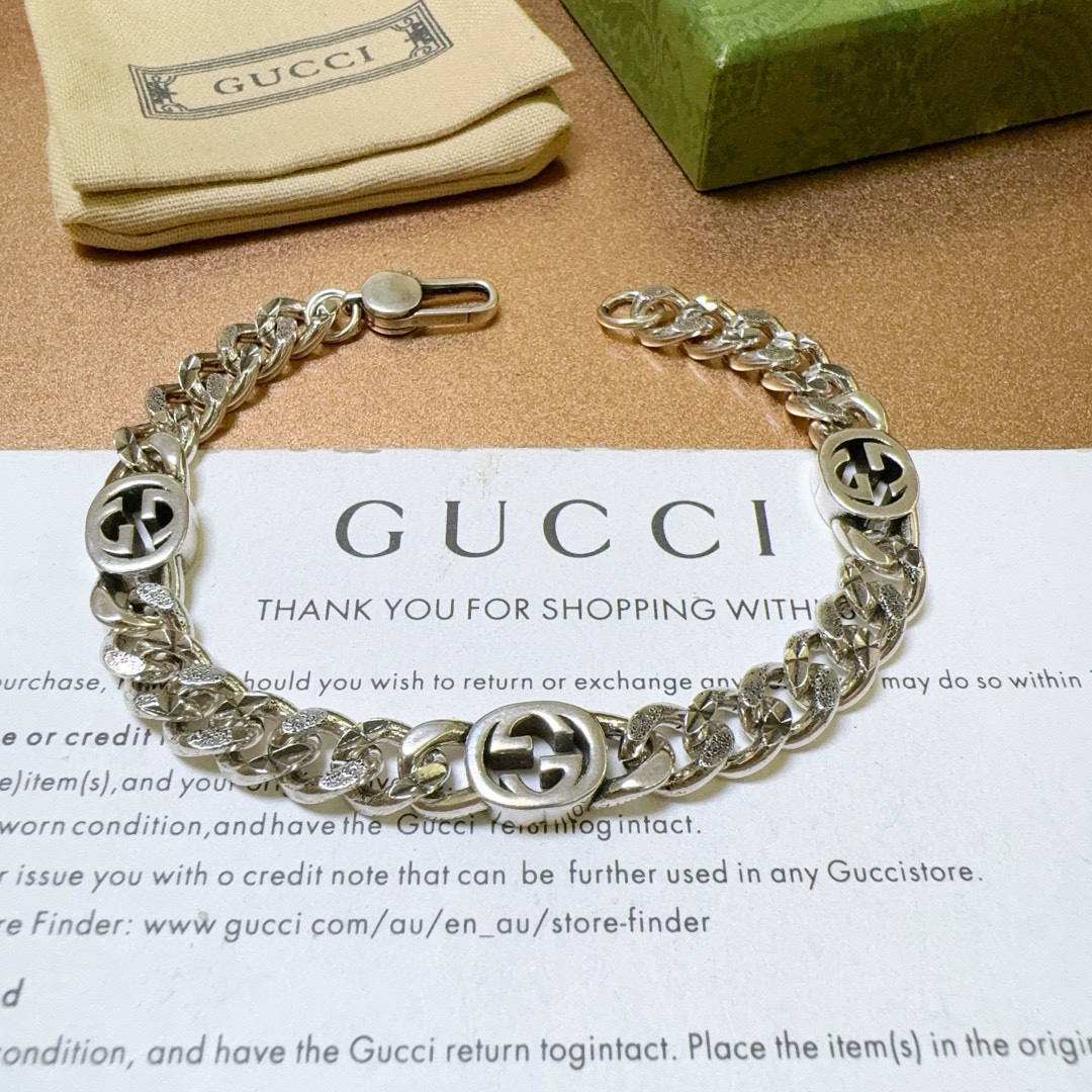 Gucci flat chain bracelet
