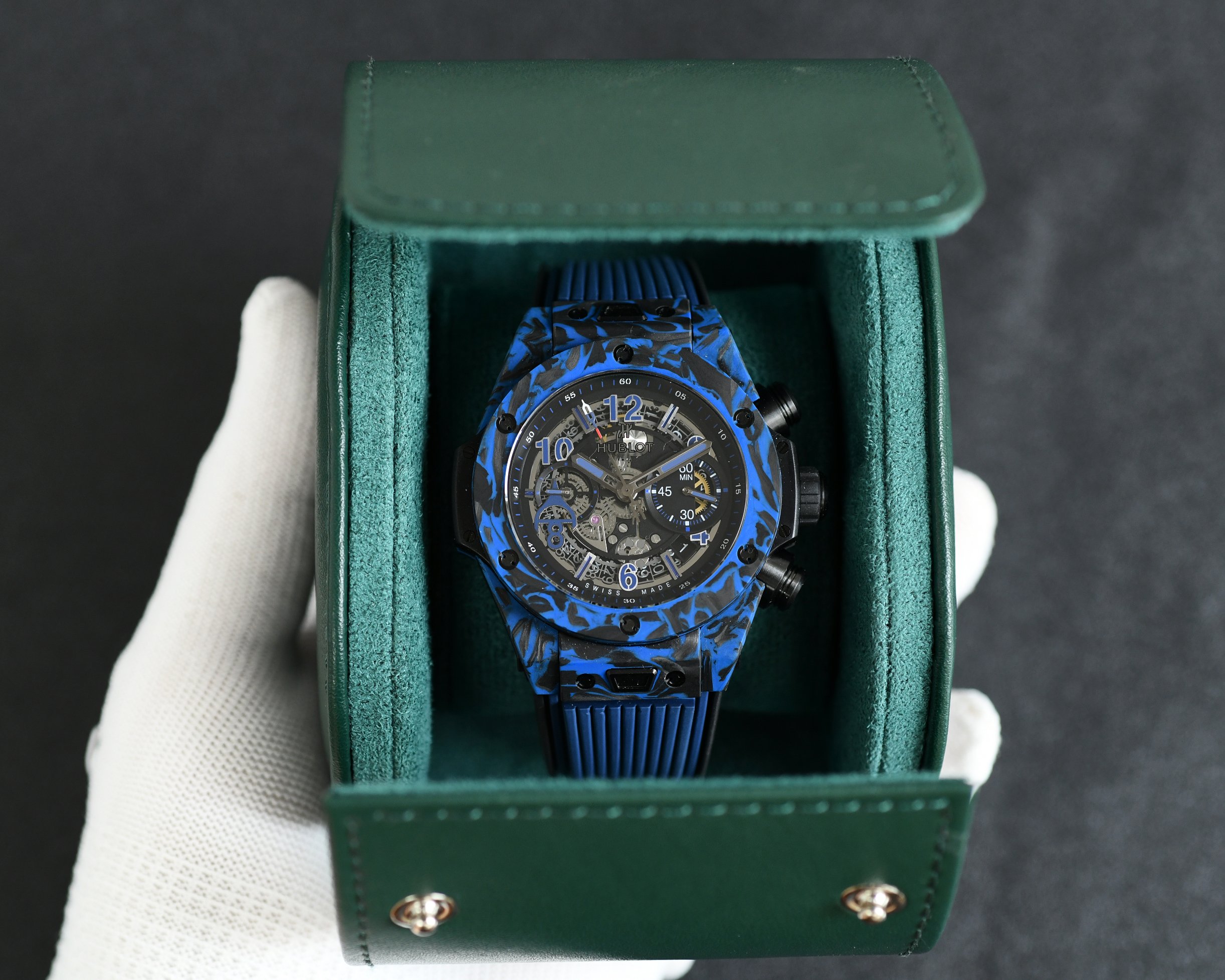 Hublot Big Bang Carbon Fiber Limited Edition