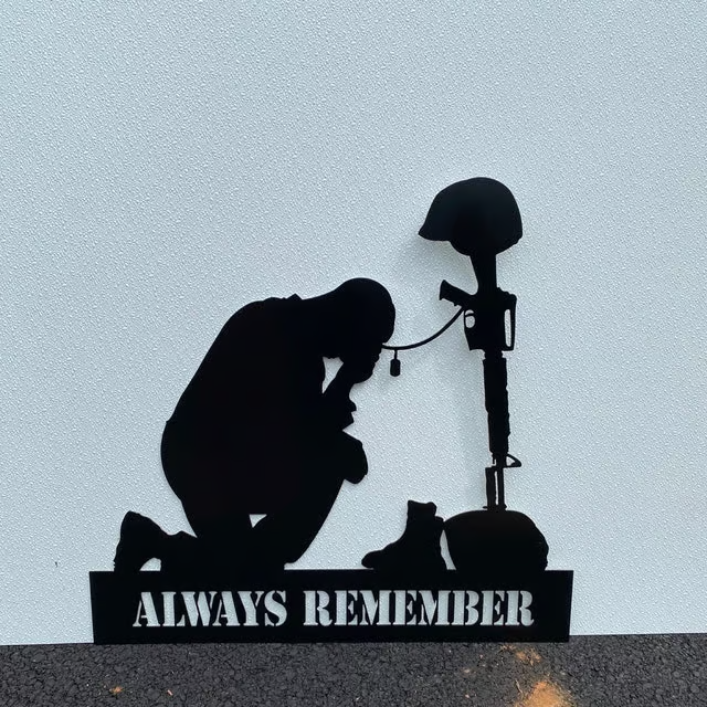 23 x 18in Soldier Memorial Metal Plaque – Outdoor Yard Tribute Decoration