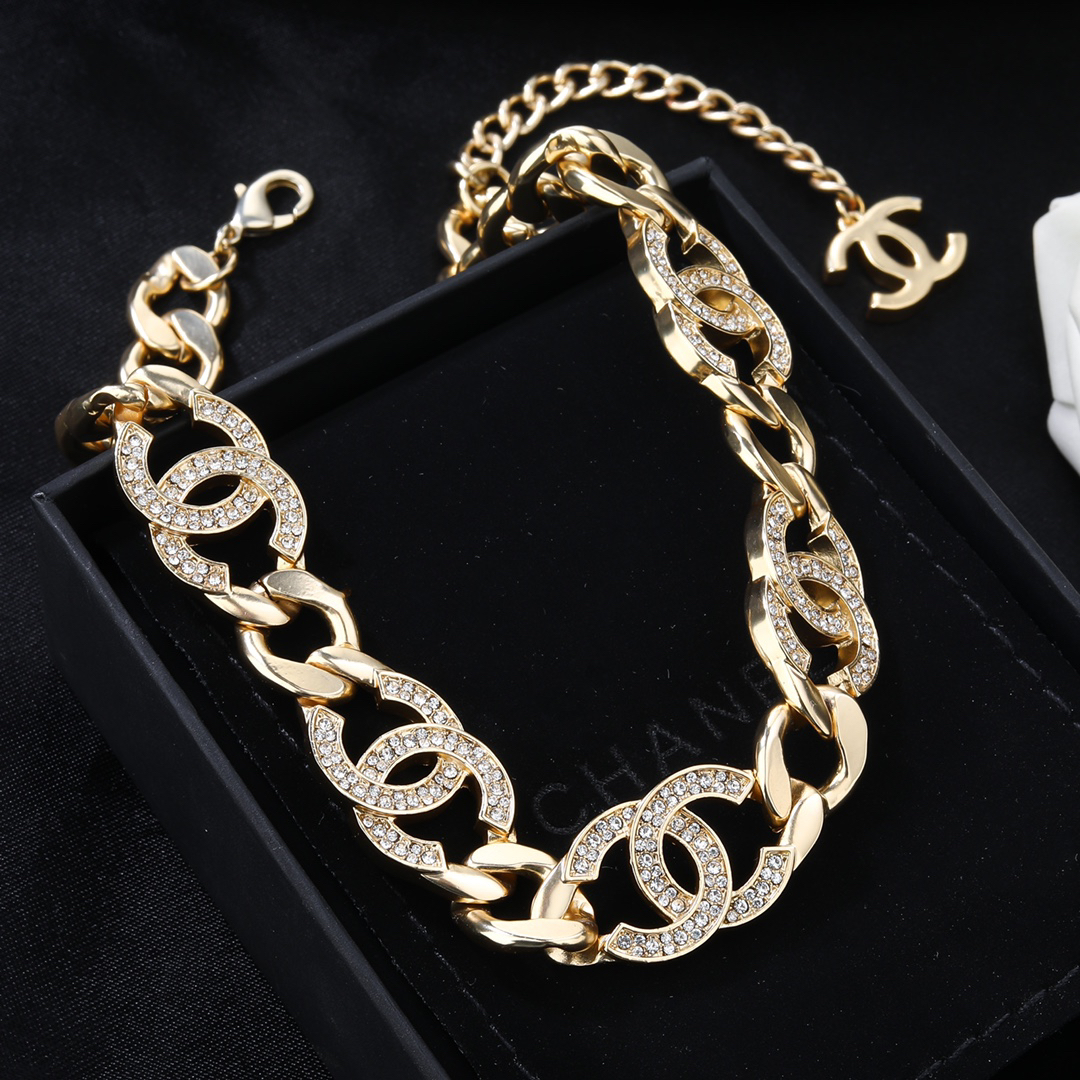 Chanel diamond chain necklace