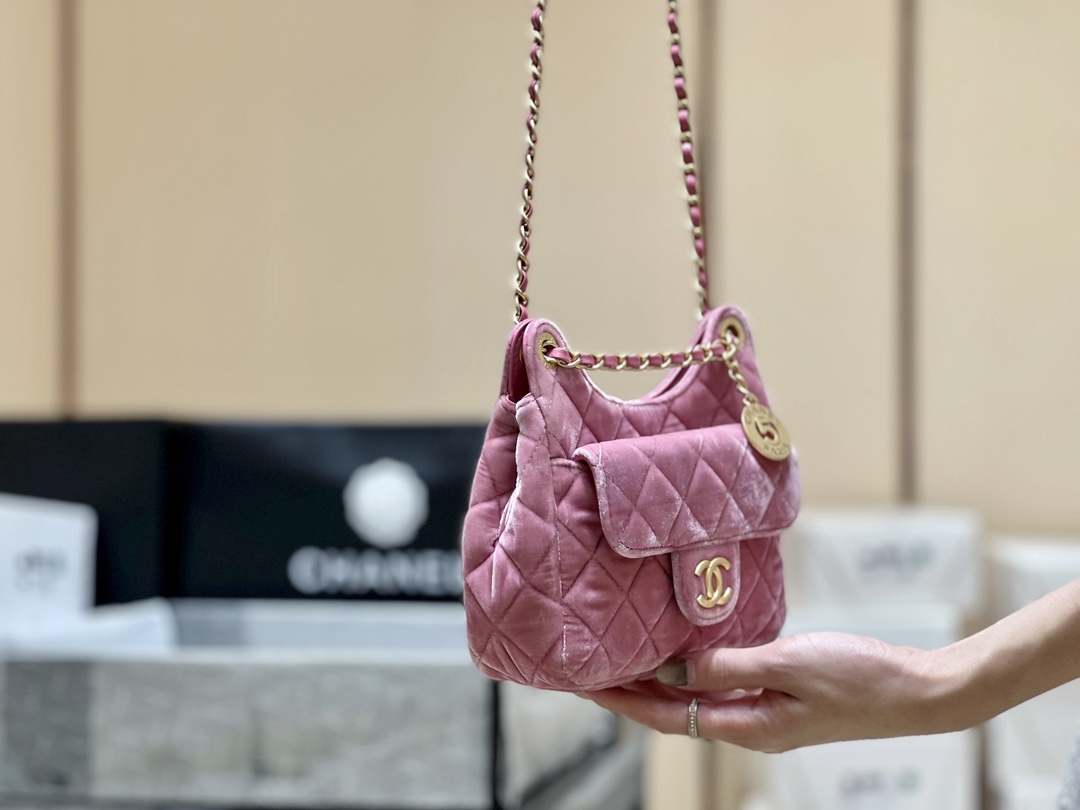 Chanel 23B velvet hobo AS4323