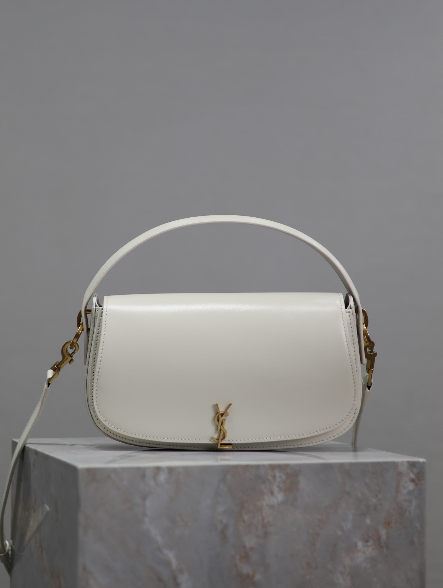 Yves Saint Laurent VOLTAIRE Handbag Crossbody Bag 787671