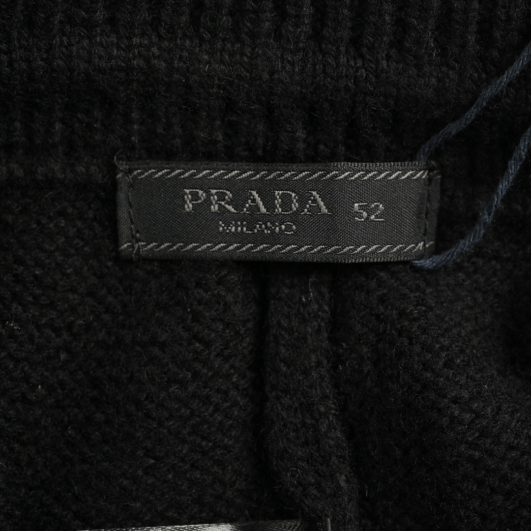 Prada 23Fw cashmere knit trousers