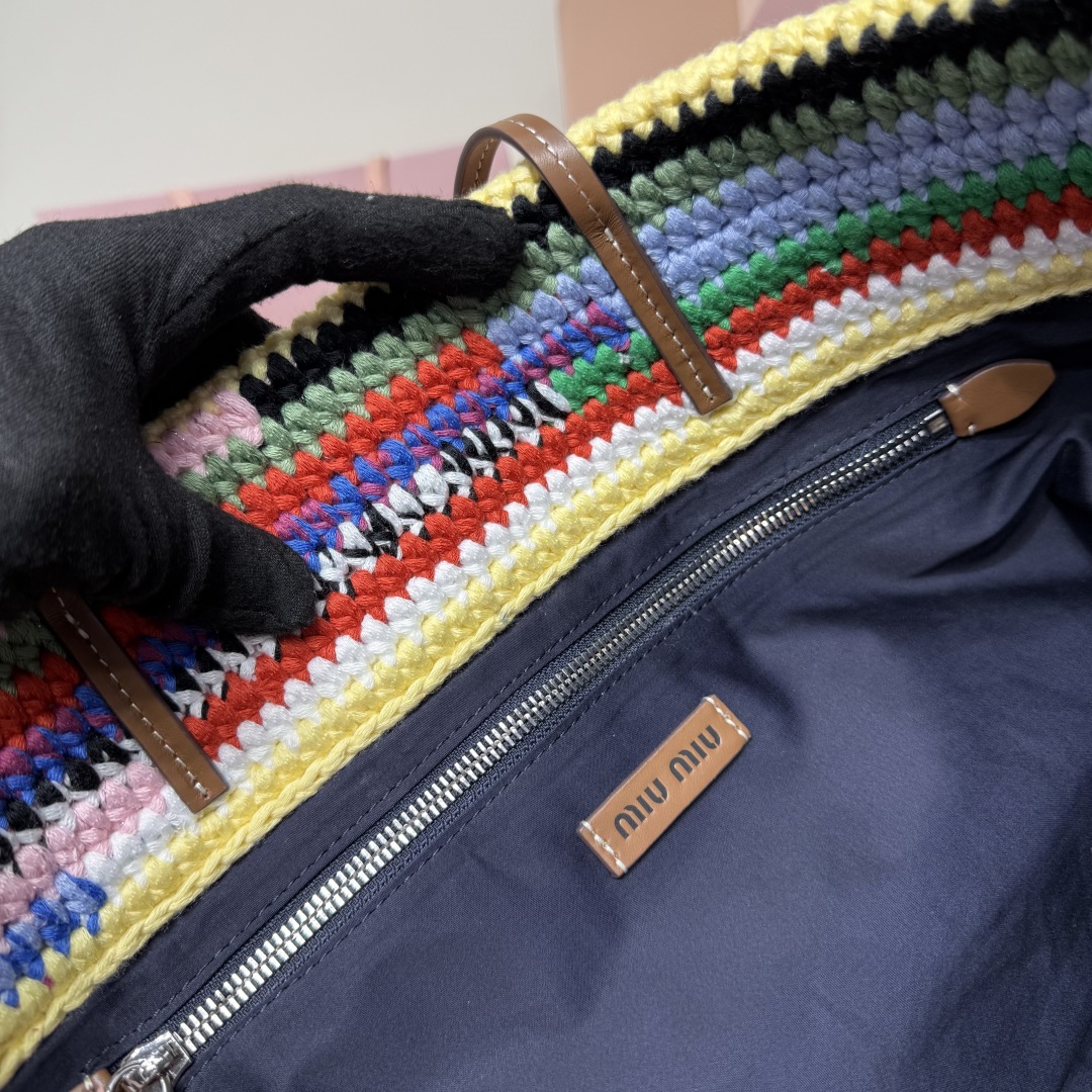 Miu Miu embroidered bag 5BG228