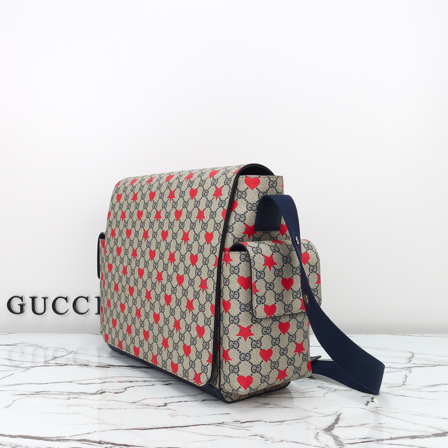 Gucci Product Description 811491 FAD5Y 9754