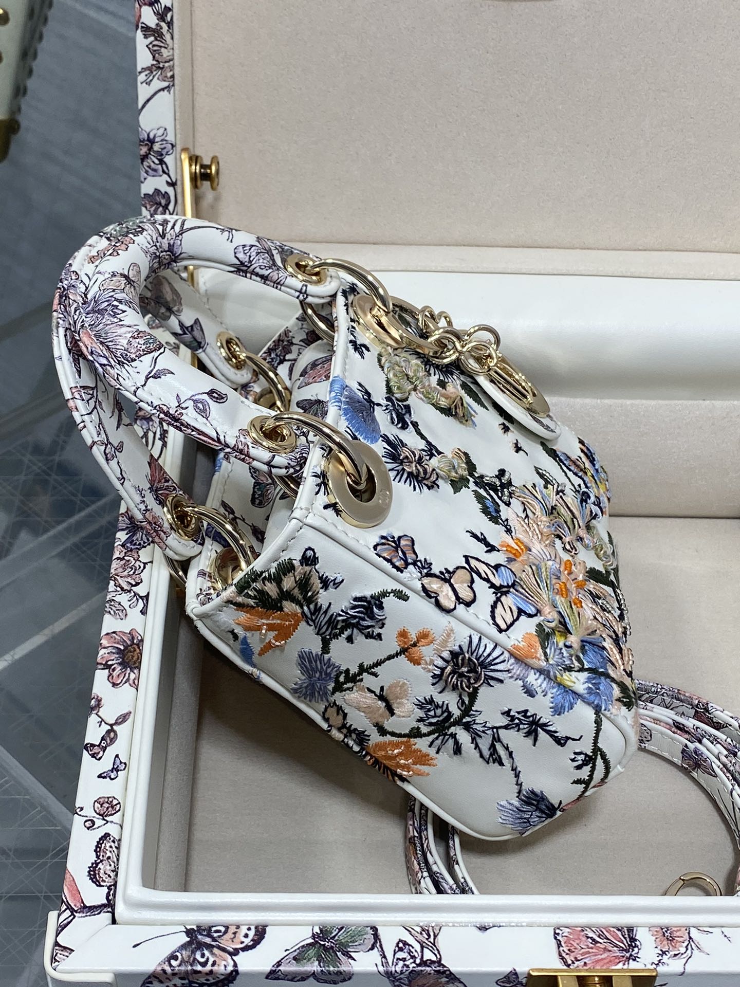 Dior LadyDior ultra-mini limited edition set collection level