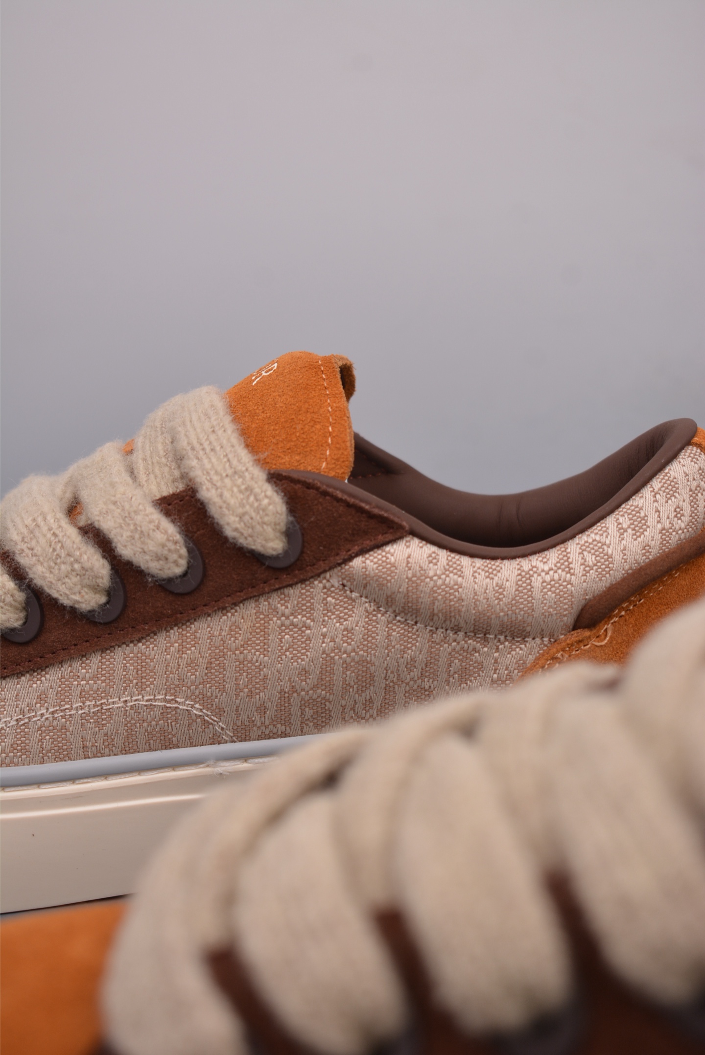 Dior B33 Low Top Sneakers 