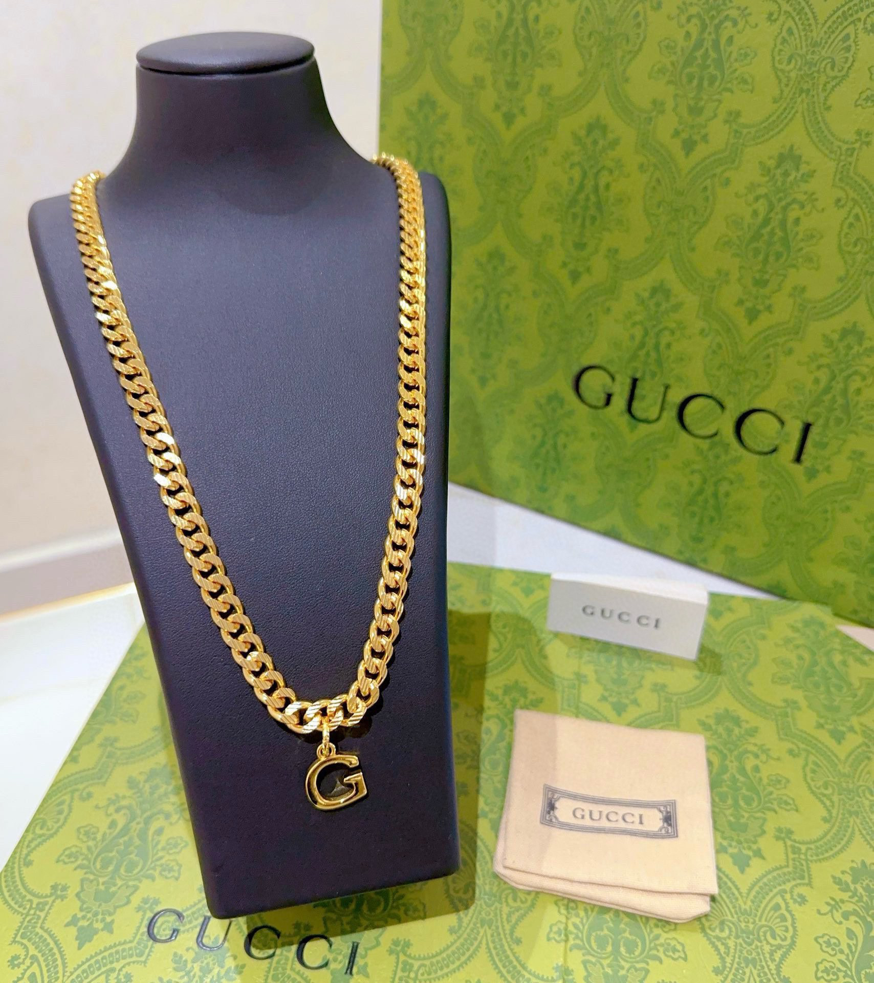 Gucci Anger Forest Series New G Pendant Necklace