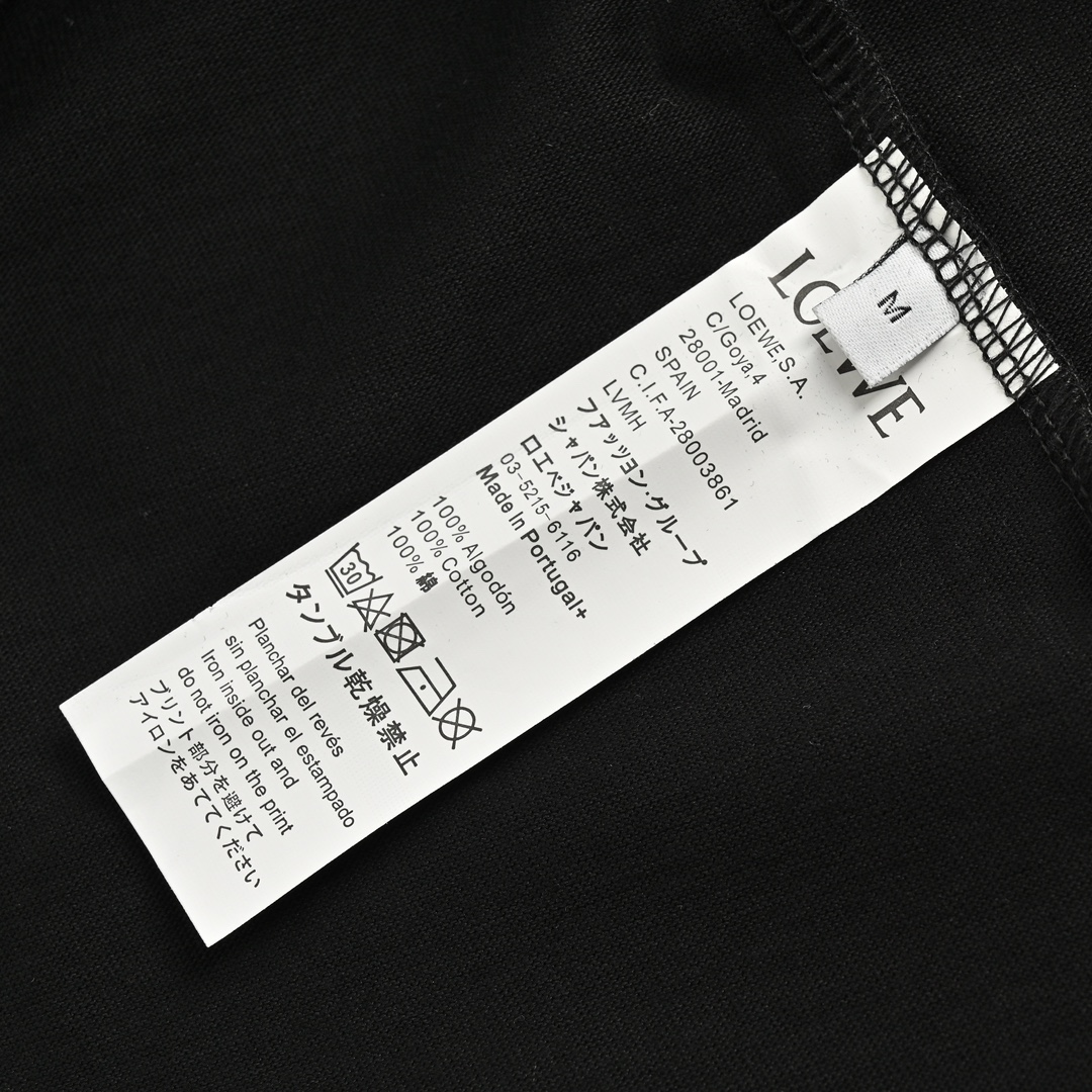 Loewe 24ss short sleeve with embroidered logo on pocket