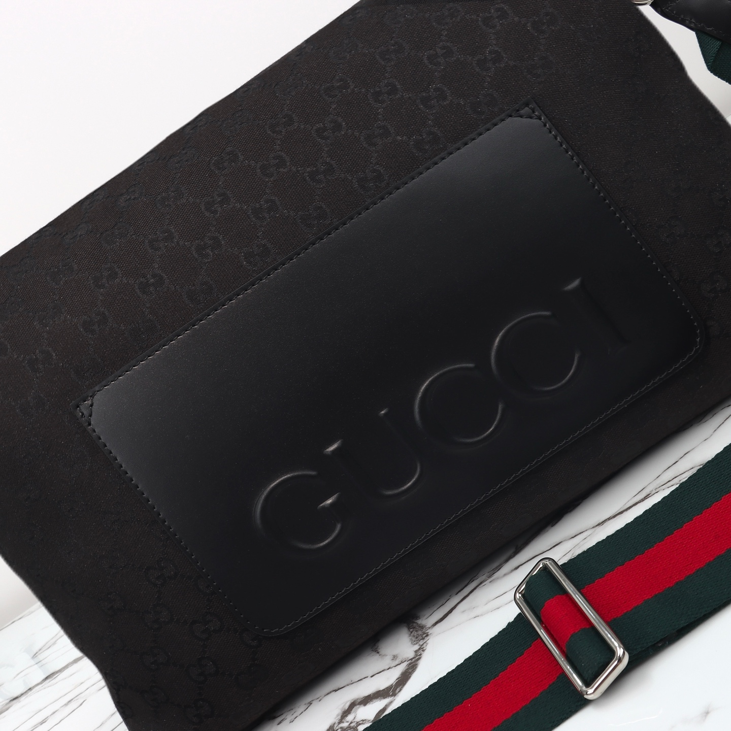 Gucci GG canvas large crossbody bag 821616 FAEHA 1042