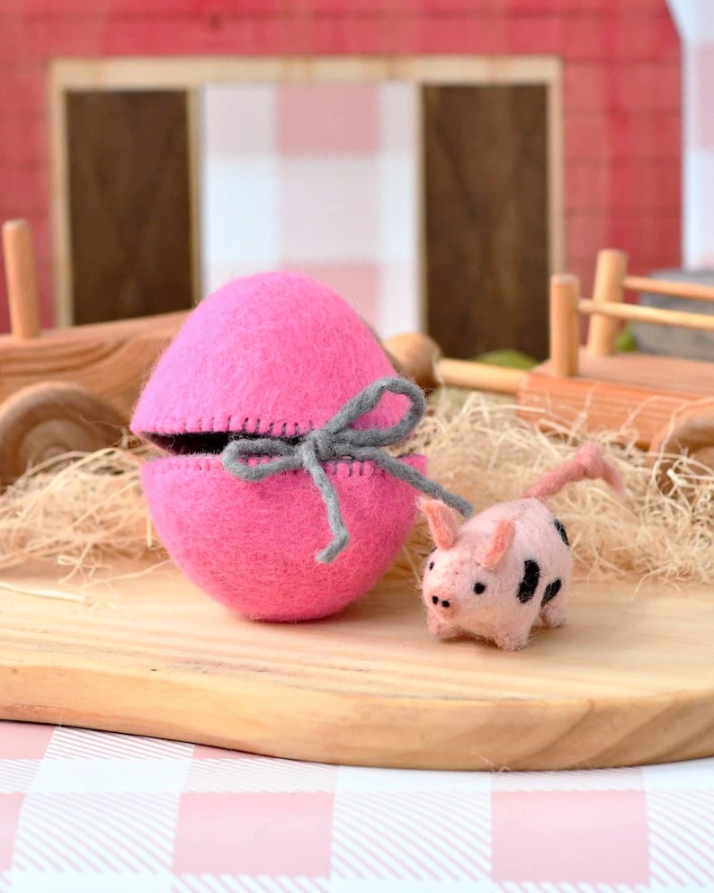🐣Surprise Easter Egg from Wool Felt