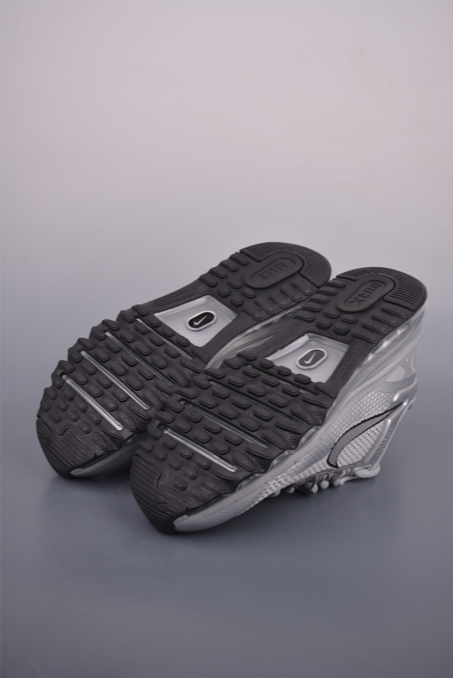 NIKE Air Max 2013 