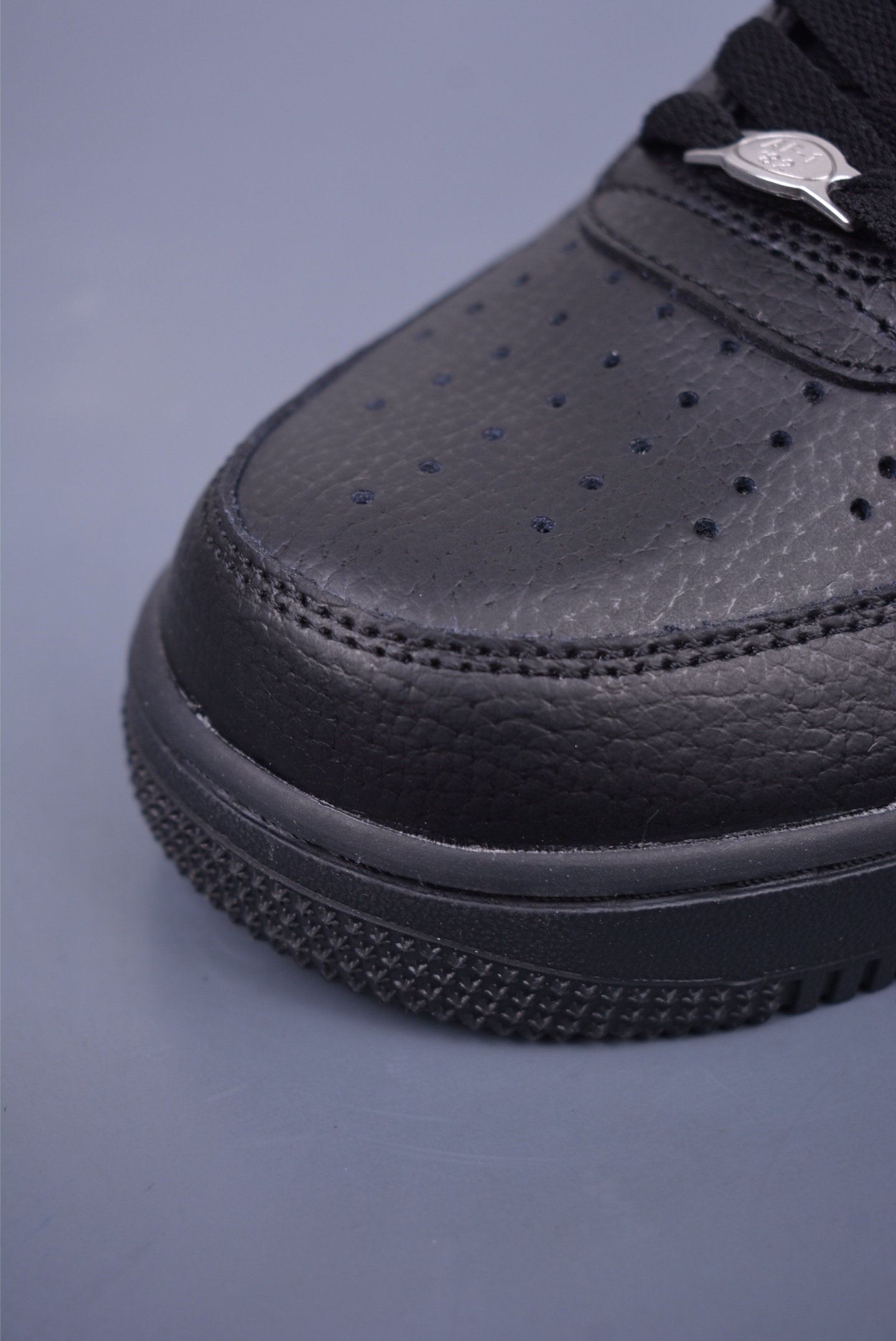 CDG x Nike Air Force 1 07 Low Sneakers Black IB9949-001