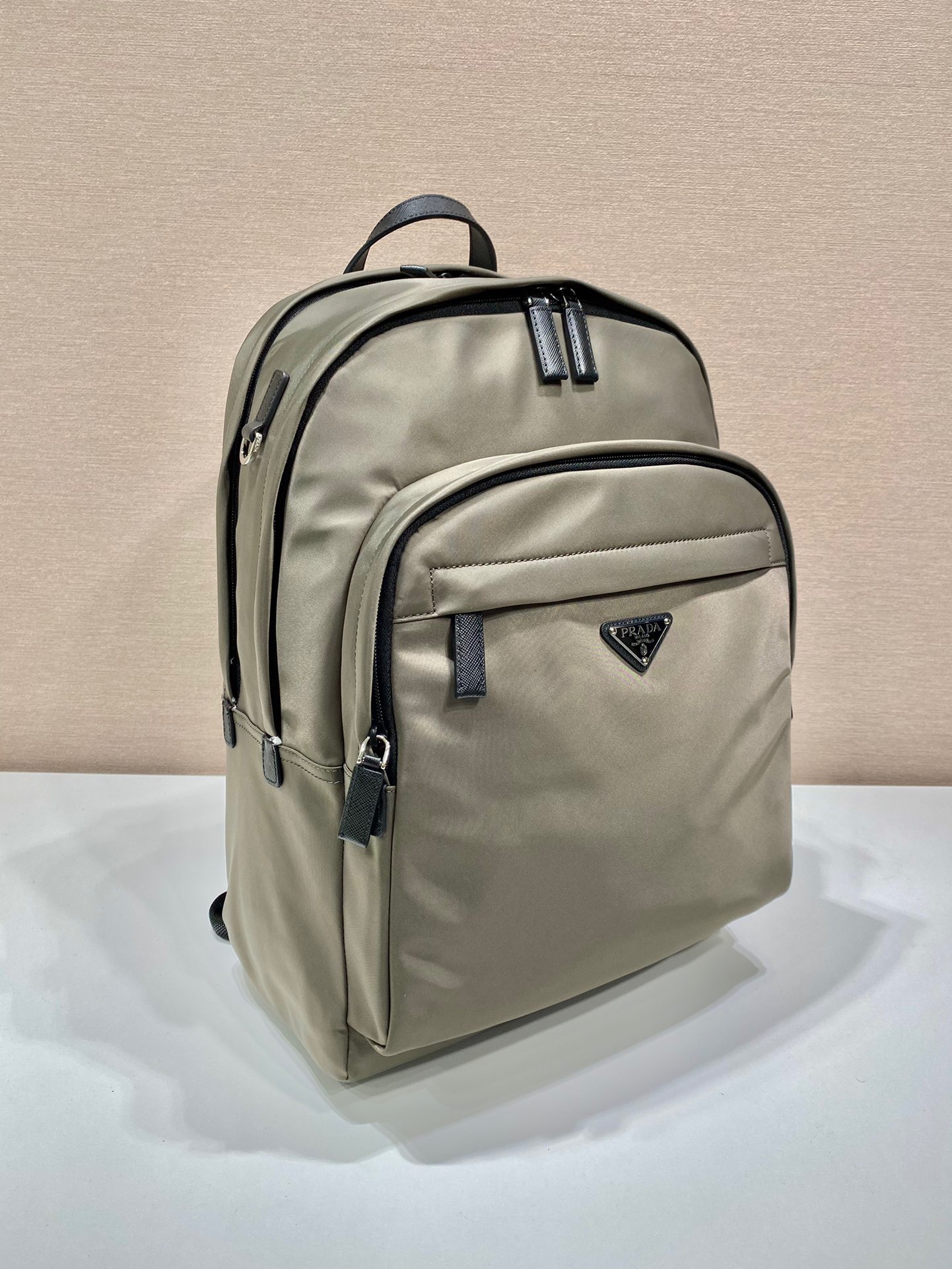 Prada Backpack 2VZ048