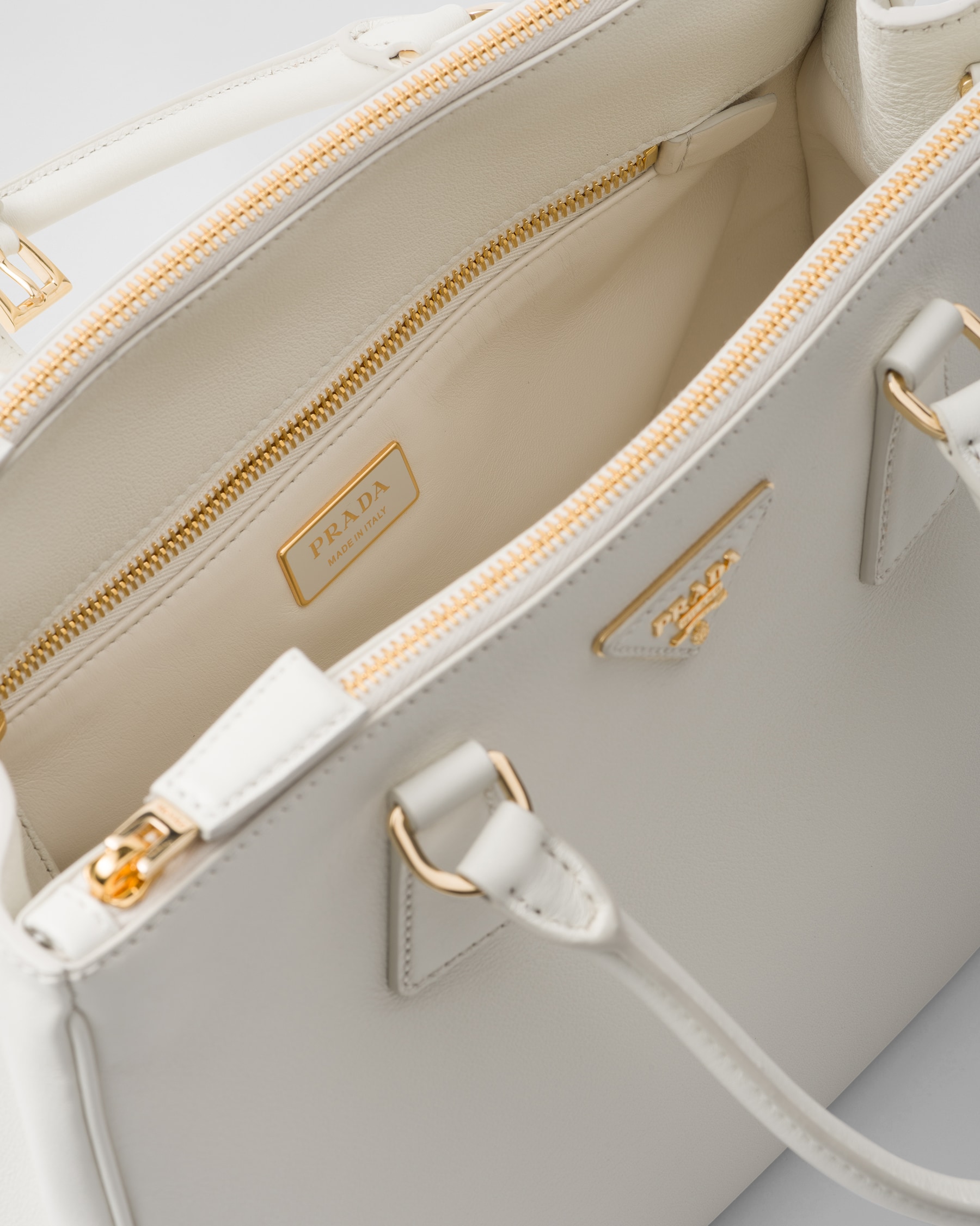 Prada Large Prada Galleria Leather Bag1BA896_2CYS_F0009_V_YO0
