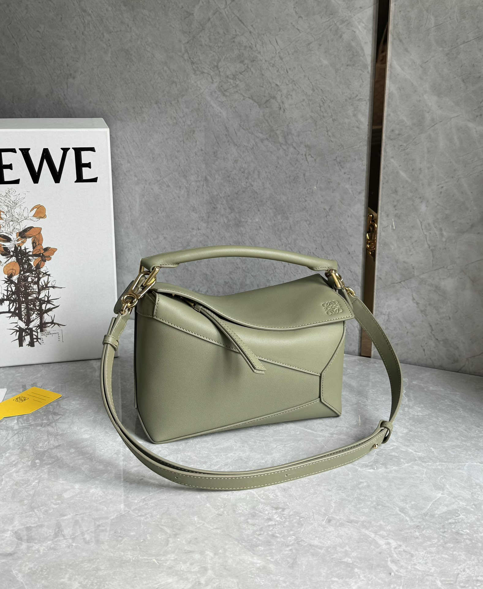 Loewe suede colorblocked zzle bag 0681