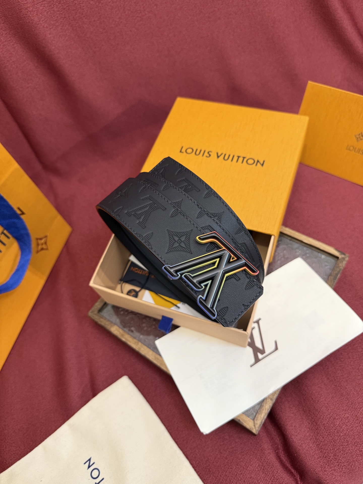 Louis Vuitton Classic Embossed Double-Sided Men's Belt 4CM Width