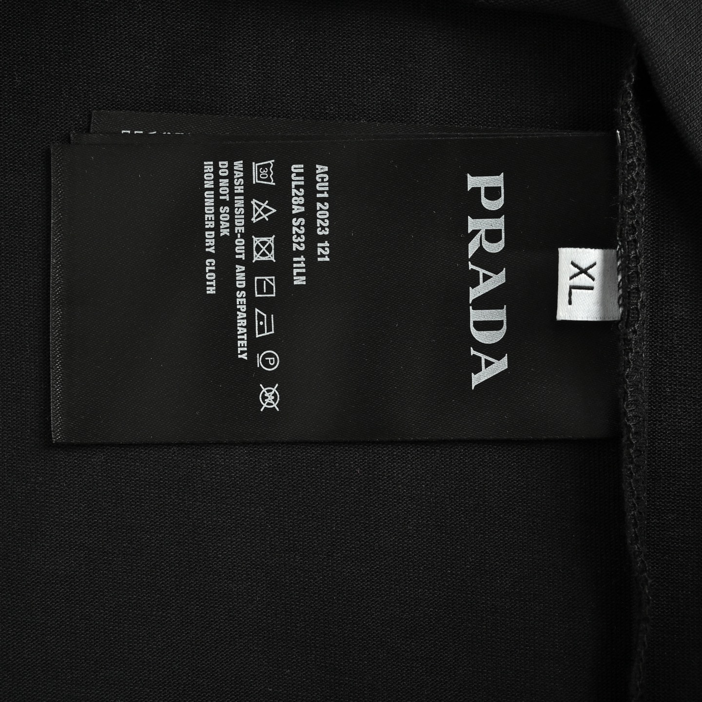 Prada 25ss liquid silver triangle logo print short sleeve